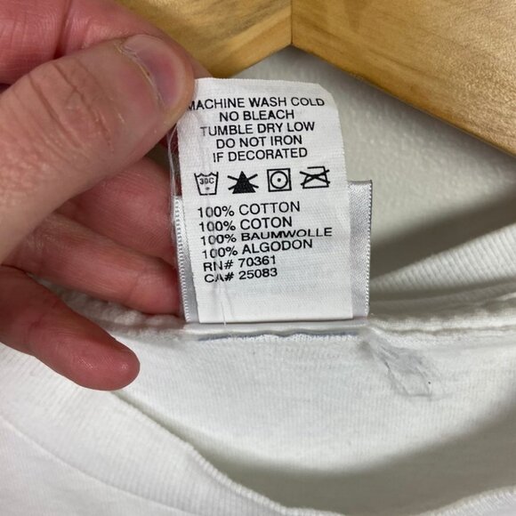 Vintage Disney Store 1990s TShirt Fun Seeker Micky Pluto Goofy Donald Duck Tee - Picture 4 of 9